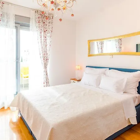 בית הארחה Tajla