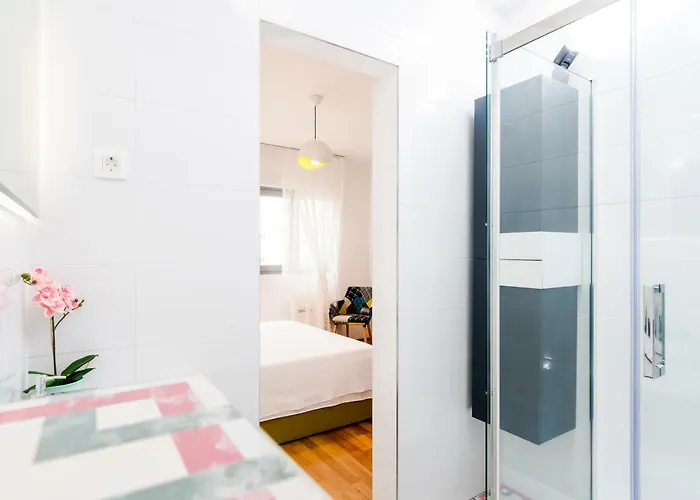 Casa de hóspedes Tajla 3*