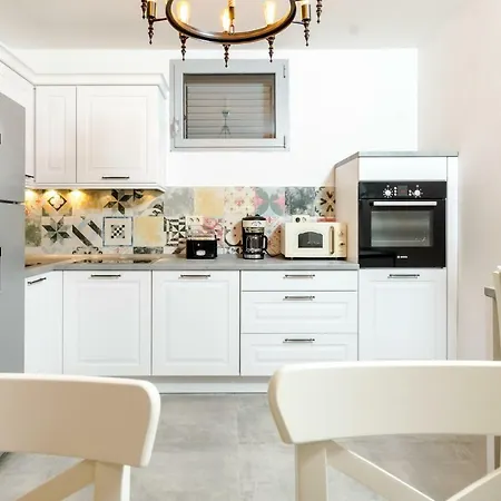 Tajla Pensionat Split